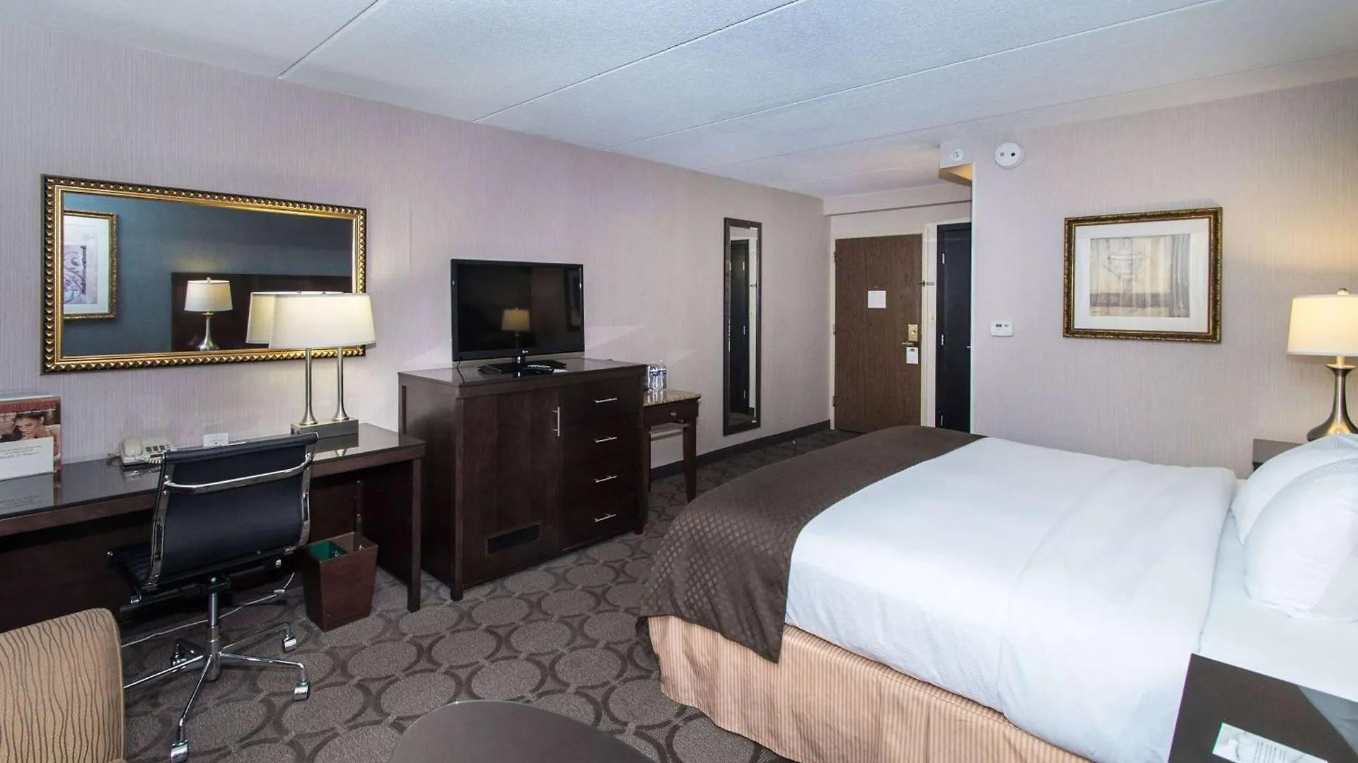 Wyndham Columbus Hotel Worthington